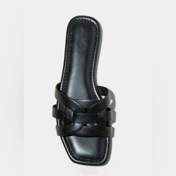 NWOT Universal Thread Women's Edna Black Slide Sandals - Picture 1 of 8